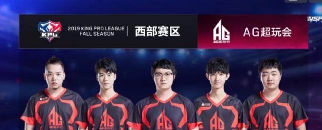 展现了恐怖